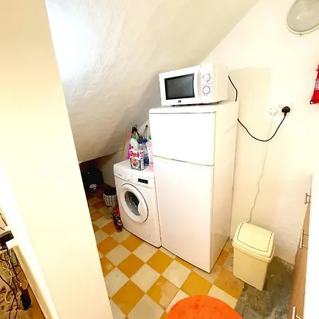 Moco, Modern Comfort In Historic Of *