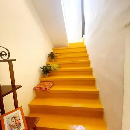 Moco, Modern Comfort In Historic Of Case de vacanță *