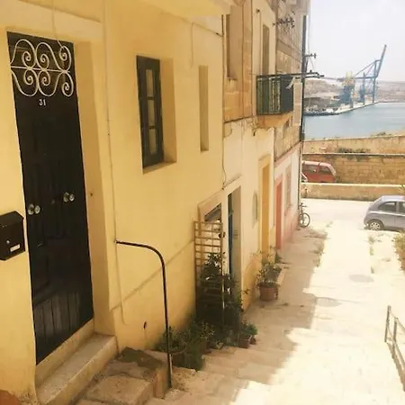 Moco, Modern Comfort In Historic Of Case de vacanță *