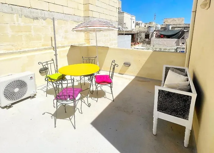 Tatil Evi Moco, Modern Comfort In Historic Of *