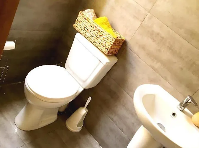 Tatil Evi Moco, Modern Comfort In Historic Of